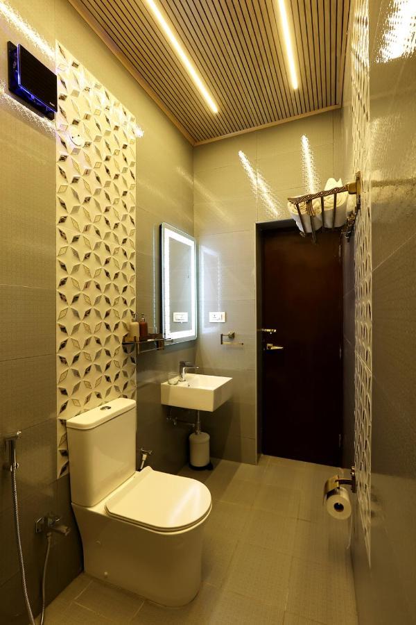Green Wood Hill Cottage Уті Екстер'єр фото
