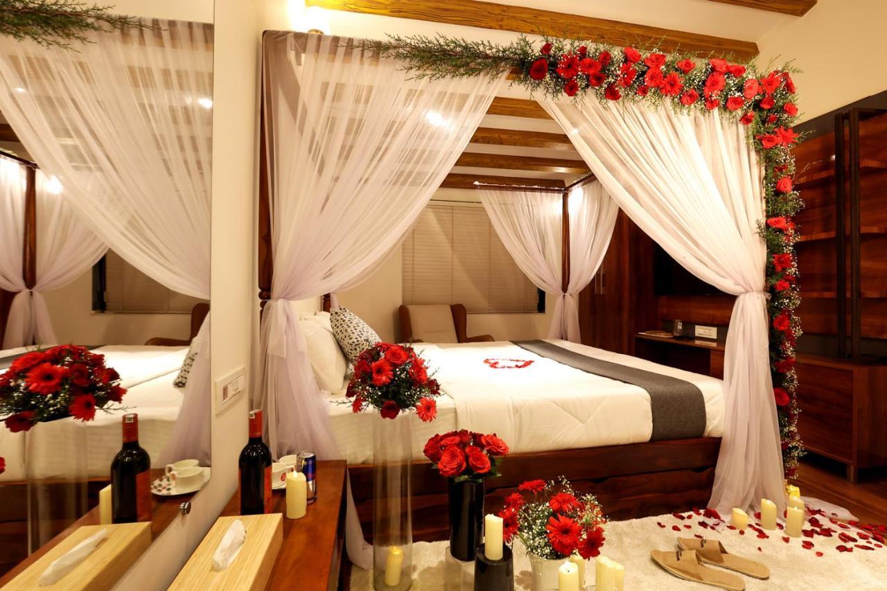 Green Wood Hill Cottage Уті Екстер'єр фото