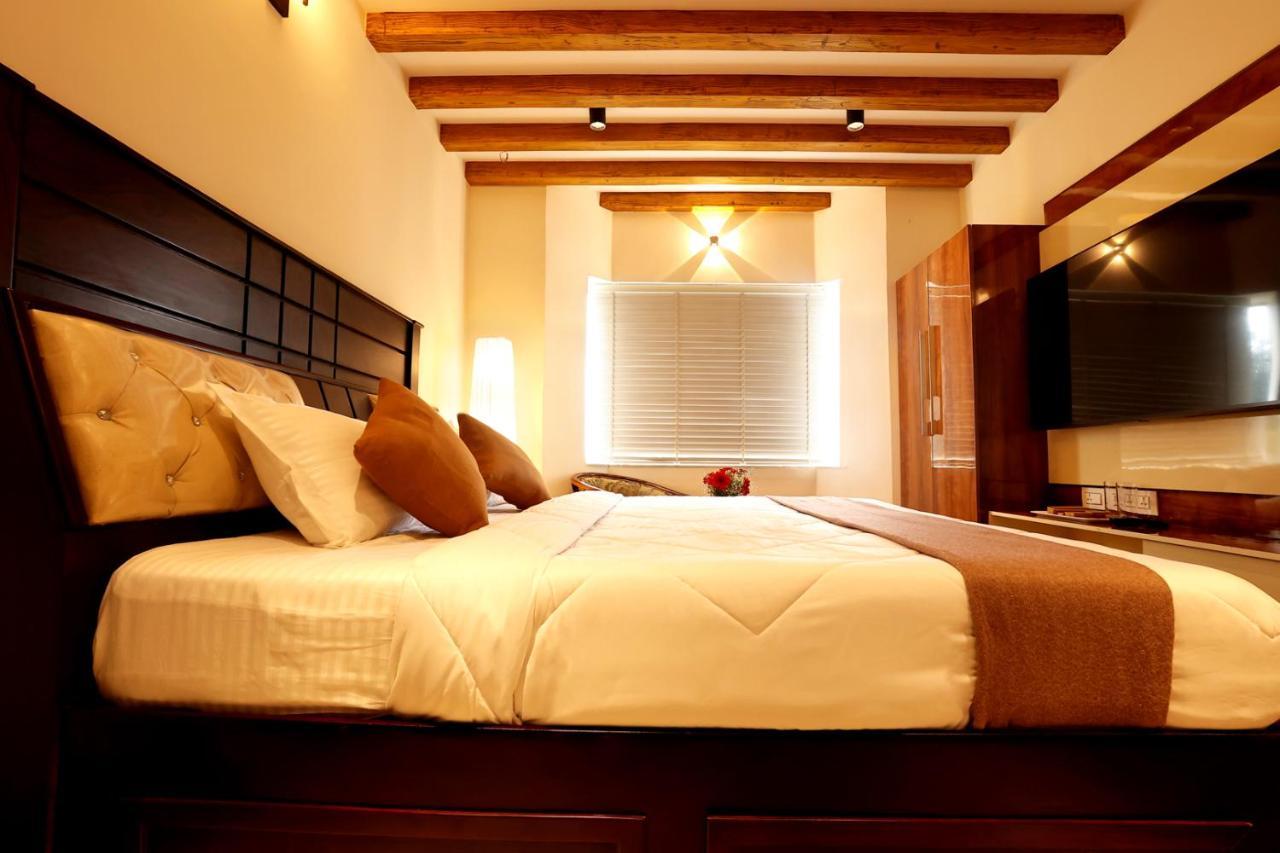 Green Wood Hill Cottage Уті Екстер'єр фото